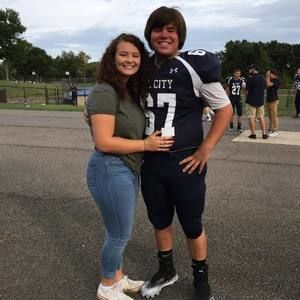 Meet your Posher, Evan